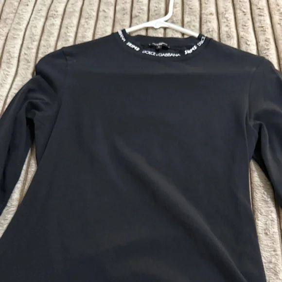 Dolce & Gabbana Black Long Sleeve Tee with Logo Detail - Picture 4 of 4